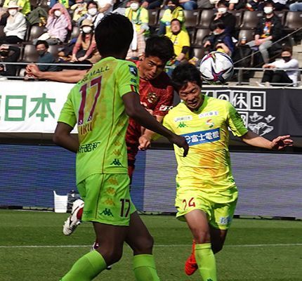 Fc琉球 千葉に雪辱果たす 逆転で2 1の初勝利 流れ変えた田中のクロス 琉球新報デジタル 沖縄のニュース速報 情報サイト