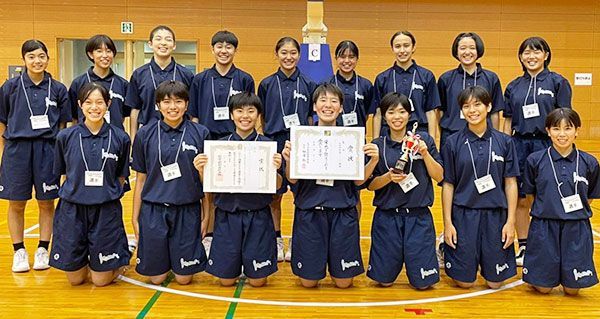 女子バスケ コザ準優勝し3年ぶり全国出場へ 男子バタ 片桐優勝 九州中学体育大会 琉球新報デジタル 沖縄のニュース速報 情報サイト