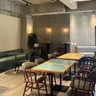 那覇の「東町ビル」が複合施設に改装　スナック、コワーキング、カフェ…幅広い年代の誘客図る