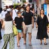 観光産業の沖縄県内での仕入れ・外注率向上へ 　消費促す取り組みで一致　万国津梁会議