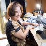古い着物、リメイクでまた華やかに　洋裁歴60年　知花タカ子さん