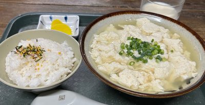 たぷたぷ、ぷるんっ　五臓六腑に染み渡る、ゆし豆腐の味わい　とうふの比嘉（石垣市）＜うちなー味まーい＞88