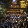 カラバフから５０００人避難　アルメニア　首都は首相抗議続く