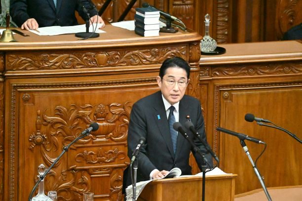 岸田首相、日米同盟の強化打ち出す　所信表明で辺野古移設の推進も明言　防衛と沖縄振興の関連付け顕著に　