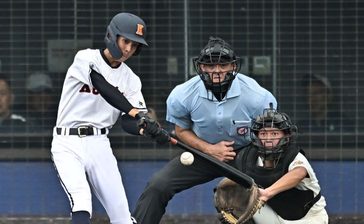 興南が九州大会へ　県高校野球秋季大会準決勝、具志川商に7-0でコールド勝ち