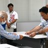 日米共同訓練に反対、市民団体ら防衛局に決議書　沖縄