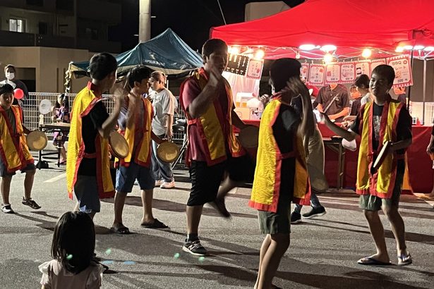 盆踊りに歓喜の声　沖縄市越来で納涼まつり