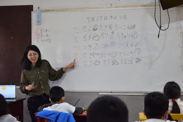 日本語指導の活動報告　稲嶺教諭「道徳授業工夫したい」