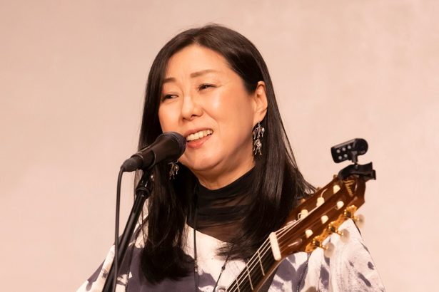 歌手の李さん「歌で平和な世界祈る」　15日、渡嘉敷でアリラン慰霊祭に協力　慰安婦・朝鮮人軍夫、語り継ぐ　14日に宜野湾でコンサートも