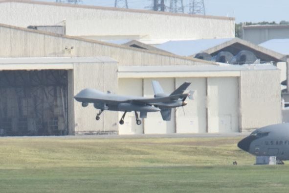 米無人機MQ9、嘉手納基地で運用開始　鹿屋からの移転完了　防衛局が周辺自治体に通知