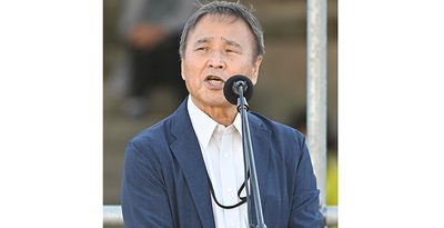 若者の未来を支えよう　山城博治氏＜県民平和大集会＞