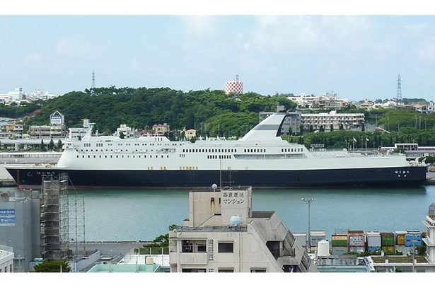 自衛隊、民間船であす入港　沖縄・中城湾港　人員180人、車両60台　最大の実動演習、あすから
