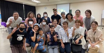 双子家庭など支援へ講座　沖縄多胎ネットのピアサポーターがスキル学ぶ「話すことは癒やし」　浦添
