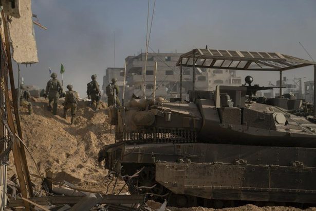 危険伴うトンネル攻略　イスラエル軍　ガザ市街地侵攻
