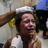 病院、激戦渦中に　ガザ　イスラエル進軍　　負傷者急増、４割機能停止　悲鳴　非人道性
