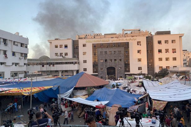 ガザ最大病院に突入　イスラエル軍　「地下にハマス司令部」