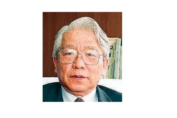 ＜訃報＞　藏當眞徳さん死去　元勝連町長　92歳