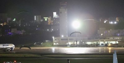 嘉手納基地でパラシュート降下訓練を強行　20年7月以来　米軍、県や周辺自治体の中止要請聞き入れず