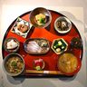 メニューは琉球料理伝承人のランチのみ　国際通りに「くにんだ」開店　現代的な空間で「うとぅいむち」提供