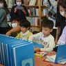 沖縄盲学校に７５冊贈呈　点訳ボランティアでいご、５５年連続