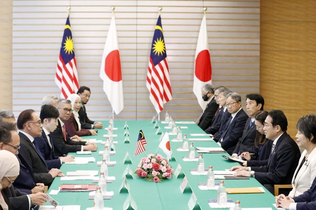 安保、経済で連携強化／岸田首相　７カ国首脳と会談