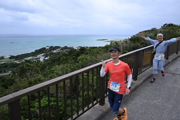第６回沖縄ウルトラマラソン　雨風に負けず１００キロラン