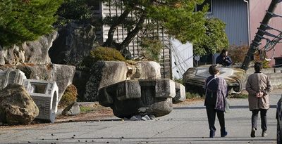 能登半島地震の死者13人に　建物も多数倒壊、輪島市で生き埋め14件（2日午前10時32分時点）