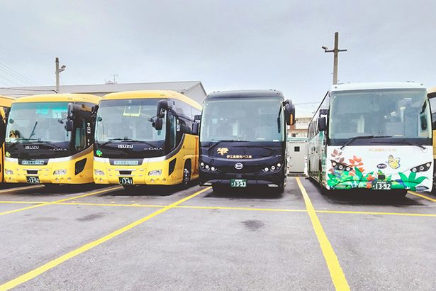 【深掘り】沖縄の修学旅行バス、「手配できない」今シーズン深刻化の恐れ　運転手不足解消の鍵は？