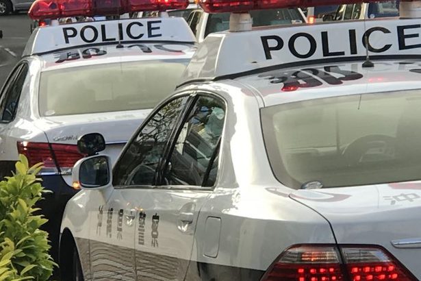 【現場写真あり】窃盗未遂容疑で男を逮捕　那覇署　繁華街で「車上荒らし」多発　高級バッグ、数十万盗難のケースも