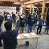 温泉施設建設「断固反対」　竹富島、守る会が決起集会　沖縄