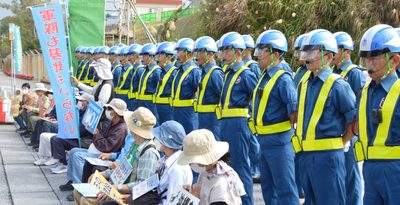 車両１１５台が　石材を運搬　キャンプ・シュワブ