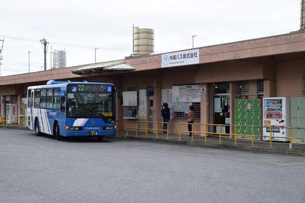 本島北部のバス7路線、14日夕から運休　台風13号接近で　あすは通常運行　沖縄