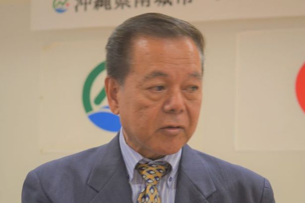 【動画あり】古謝市長、取材拒否で一切答えず　セクハラ問題で提訴受け　代わりに秘書が説明したこと　沖縄
