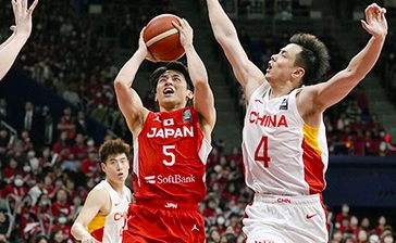 バスケ、アジア杯予選　日本男子が中国破り連勝【25日の試合】