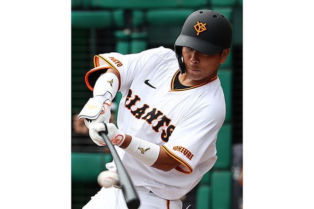 大城卓（巨人）1回に適時打　日本一阪神に9―4 ＜プロ野球オープン戦＞