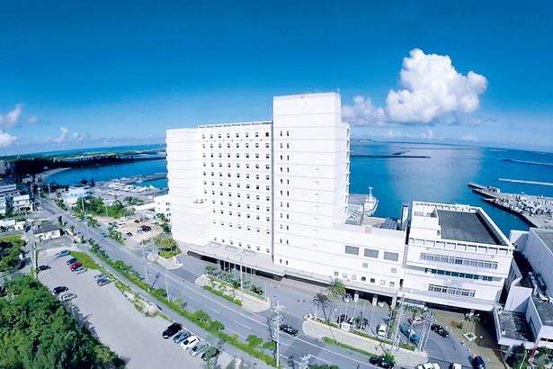 「ホテルアトールエメラルド宮古島」三菱地所ホテルズ＆リゾーツが運営承継　 「ロイヤルパークホテルズ」ブランドへ