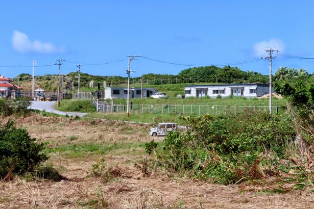 防衛省がミサイル部隊配備の予定地で測量　与那国・沖縄