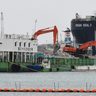 県の工事中止要求無視　大浦湾着手1カ月　国「協議の対象外」