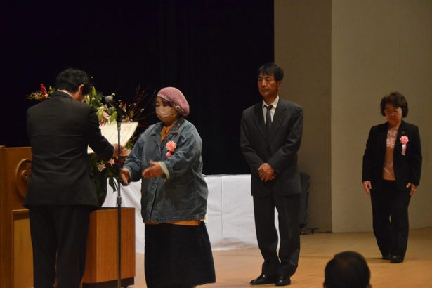 食育や保健貢献で表彰　読谷で県健康教育研究大会