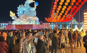 【動画あり】1000万人訪れる台湾政府主催の人気イベントはじまる　巨大ランタン、夜空彩る　旧正月の風物詩　台湾・台南市　