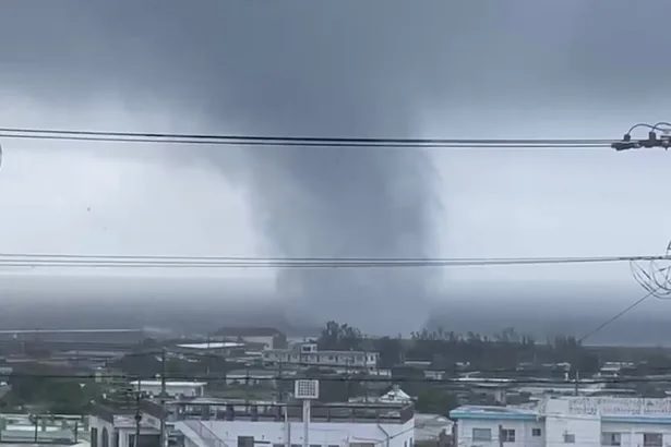 【ラジオ部】竜巻目撃証言続々「ゴォー」という音…ほかニュース2本＜琉球新報ラジオ部・3月6日配信＞