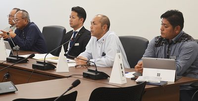 「怖くて言いにくい」　新たなアンケート、市職員が安心して回答できるか焦点に　南城議会・特別委　沖縄