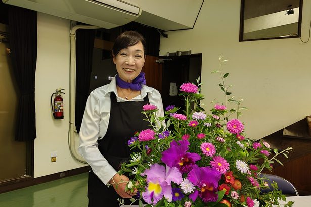 体にいい野菜の食べ方は？　伊江村婦人会、徳元さん招き講演会