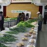 丹精込めた野菜出品　名護・瀬嵩、農産物品評会