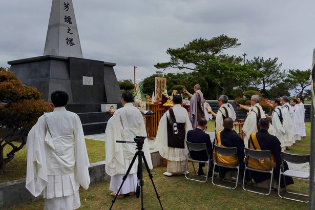 伊江島の沖縄戦没者供養　琉球山法華経寺など　村発展、世界平和祈る