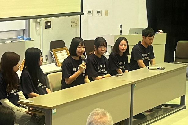 枯れ葉剤の影響、今も　沖縄の大学生らが石川文洋さんとベトナムで平和研修