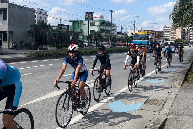 自転車　本島一周路を計画　30年度目標、沖縄県が官民協議会