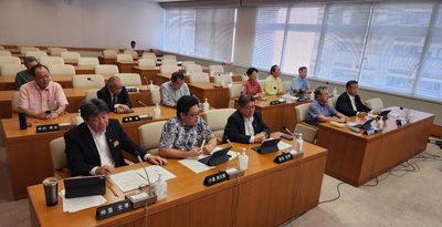 オスプレイ配備撤回要求、全会一致で抗議へ　沖縄県議会「軍特委」　28日に本会議可決