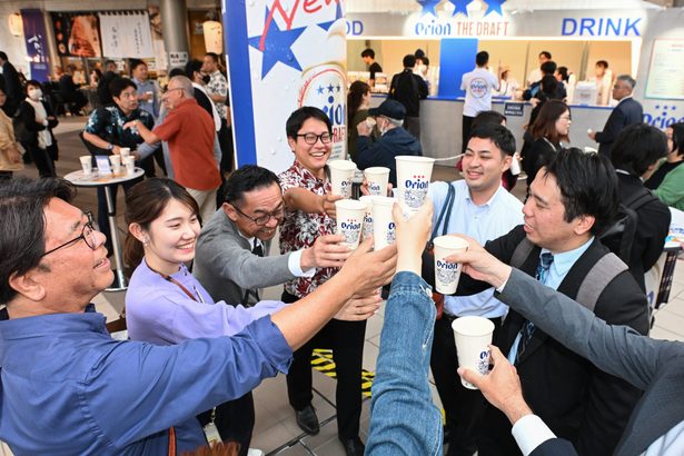 新ドラフトで乾杯　オリオン催し　新報１階、あすまで