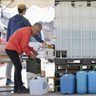 「人間的な生活送れず」　被災者調査　困りごと「断水」最多　能登地震３カ月　水の確保に日々追われ